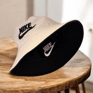 Nike Bucket Hat White Black Reversible Classic Unisex Adult